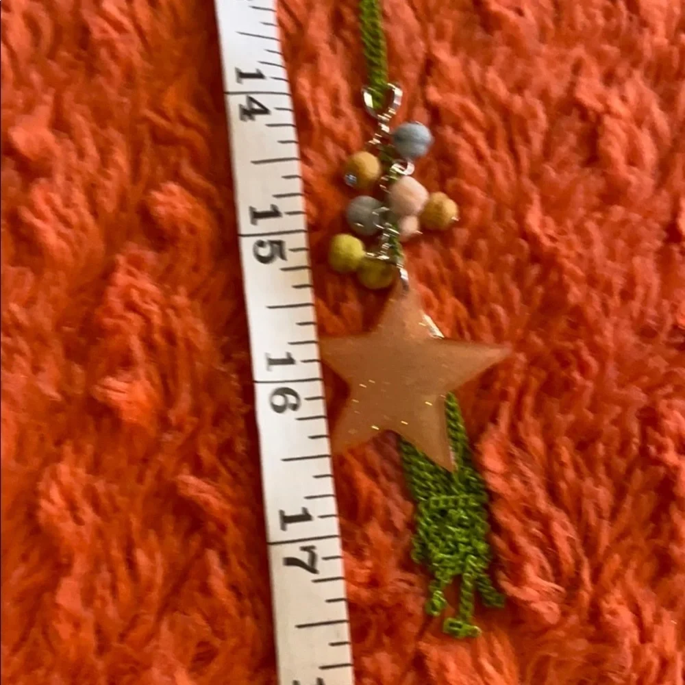 New without tags Tween Necklace